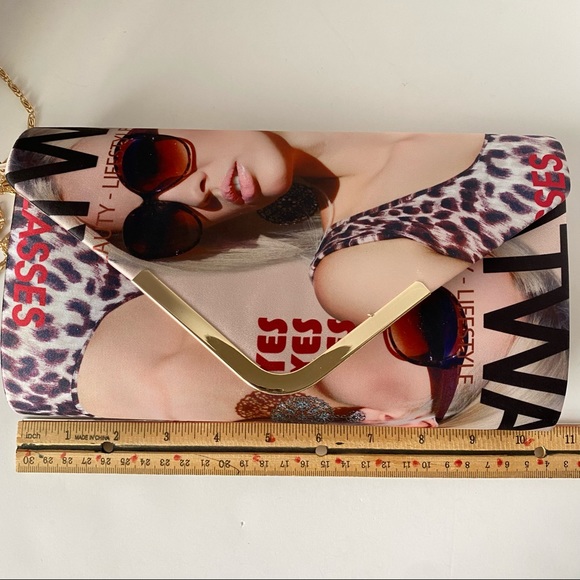 Women's Clutch Bag With Detachable Chain - Picture 9 of 10